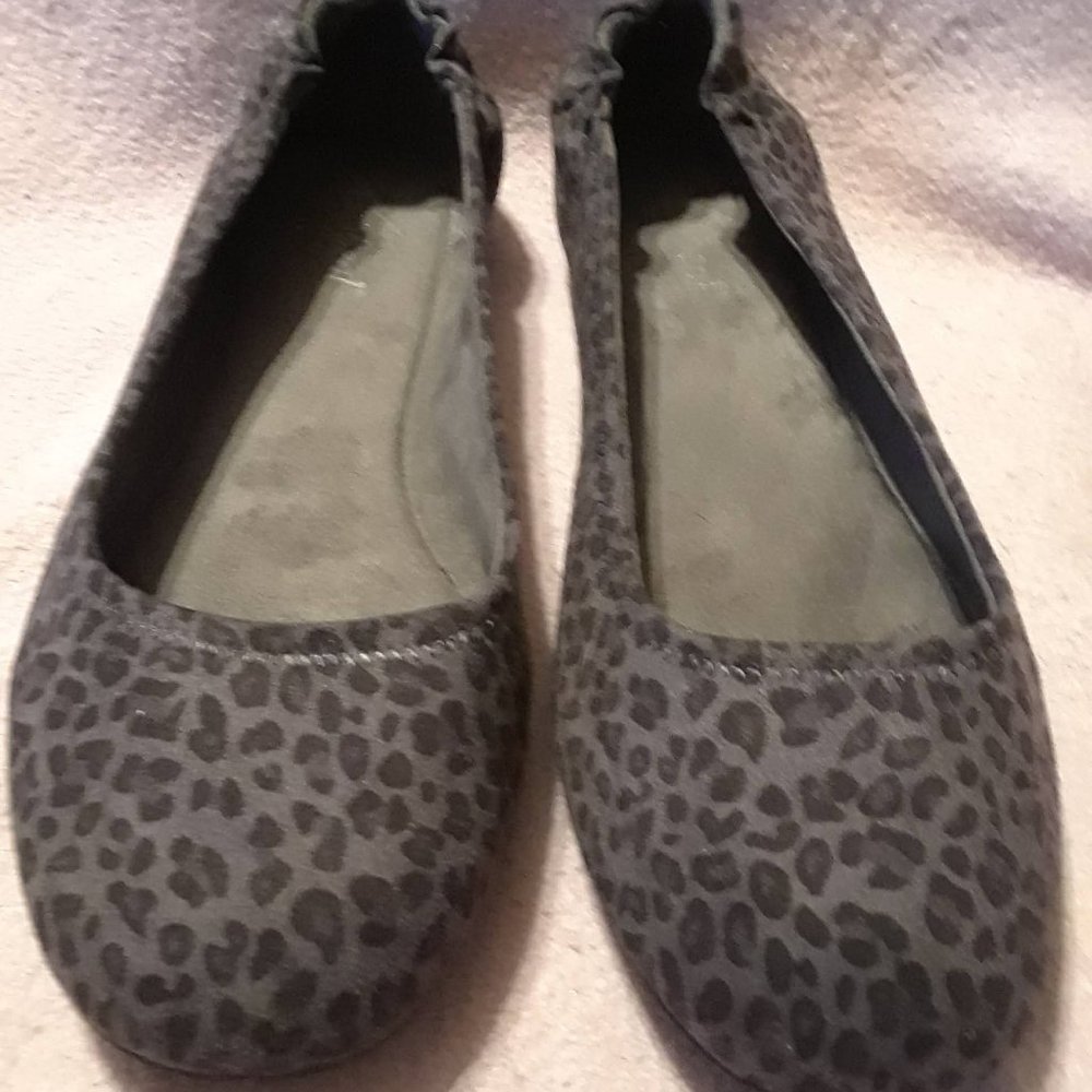 X-Appeal Ballerina Leopard Shoes Size9